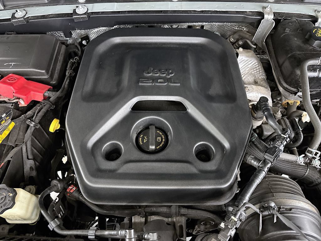 Used 2024 Jeep Wrangler Sport AWD/4WD image 24