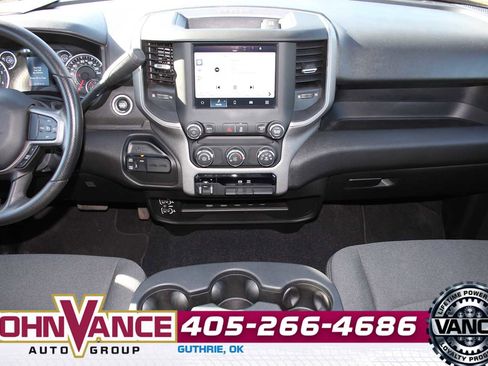 Used 2024 RAM 3500 Tradesman w/ Chrome Appearance Group image 31