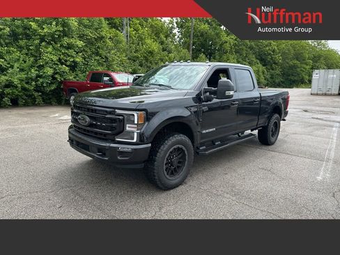 Used 2022 Ford F250 Lariat w/ Black Appearance Package AWD/4WD image 1