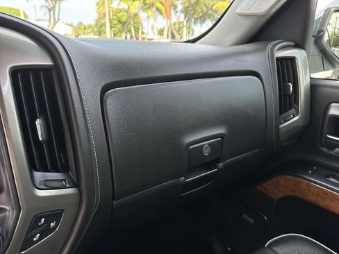Used 2017 Chevrolet Silverado 1500 High Country AWD/4WD image 55
