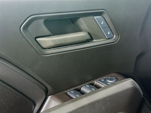 Used 2024 Chevrolet Colorado W/T w/ WT Convenience Package II image 18