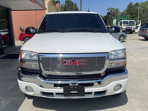 Used 2004 GMC Sierra 2500 SLT AWD/4WD image 5