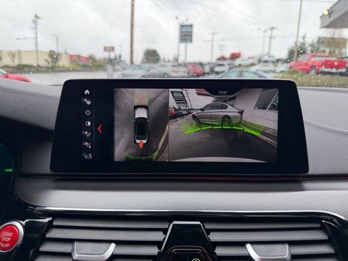 Used 2018 BMW M5 w/ Executive Package image 44