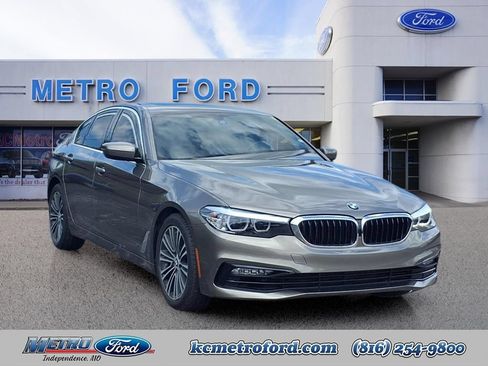 Used 2018 BMW 530i RWD image 1