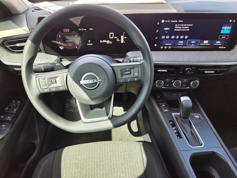 Used 2026 Nissan Kicks S FWD image 21