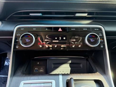 Used 2021 Genesis GV80 2.5T w/ Advanced Package 03 image 27