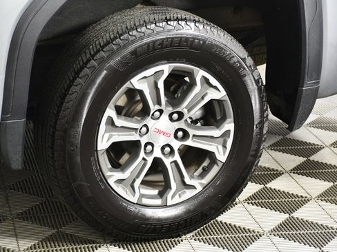 Used 2025 GMC Sierra 1500 SLT image 52