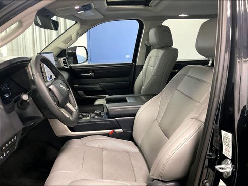 Used 2024 Toyota Sequoia SR5 image 10