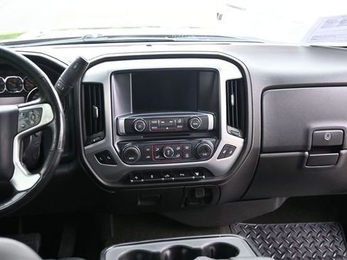 Used 2016 GMC Sierra 2500 SLT w/ Duramax Plus Package AWD/4WD image 23