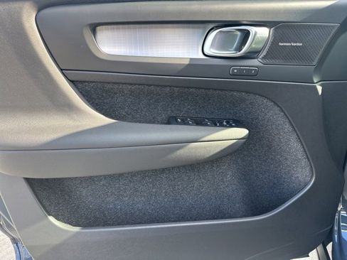 New 2026 Volvo XC40 B5 Ultra w/ Climate Package image 12