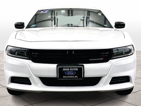 Used 2023 Dodge Charger SXT image 3
