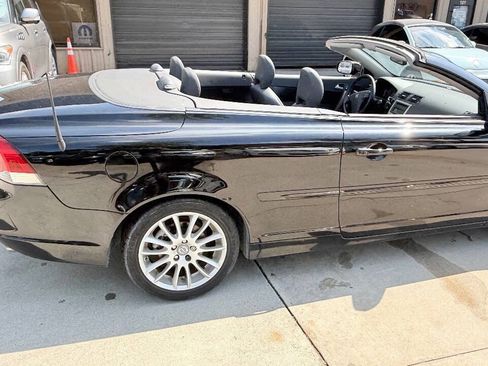 Used 2009 Volvo C70 T5 FWD image 22