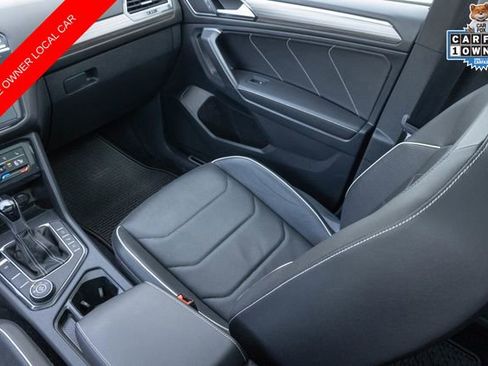 Used 2022 Volkswagen Tiguan SEL R-Line image 26