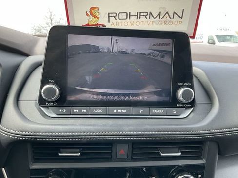 Certified 2023 Nissan Rogue SV w/ SV Premium B Package image 17