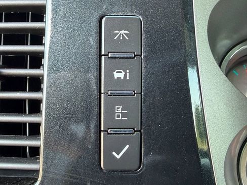 Used 2013 GMC Sierra 1500 SLE w/ Power Tech Package AWD/4WD image 26