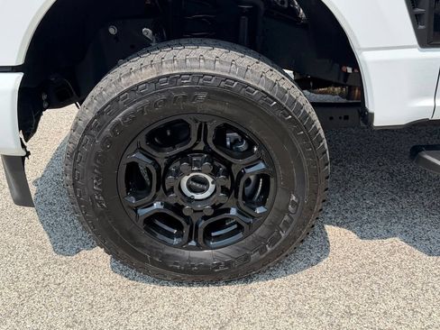 Used 2025 Ford F250 XL w/ STX Appearance Package AWD/4WD image 14