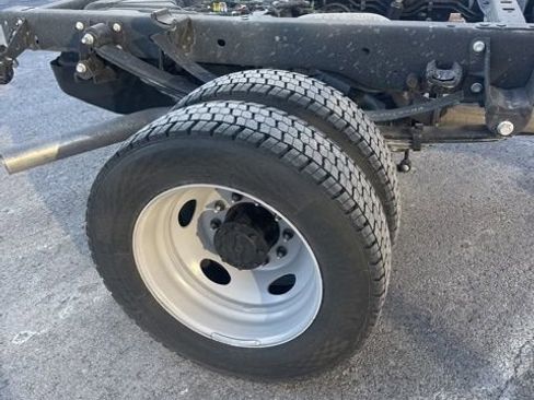 Used 2026 Ford F450 XL w/ XL Chrome Package image 11