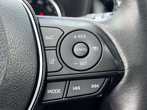Used 2021 Toyota RAV4 XLE w/ Convenience Package AWD/4WD image 23