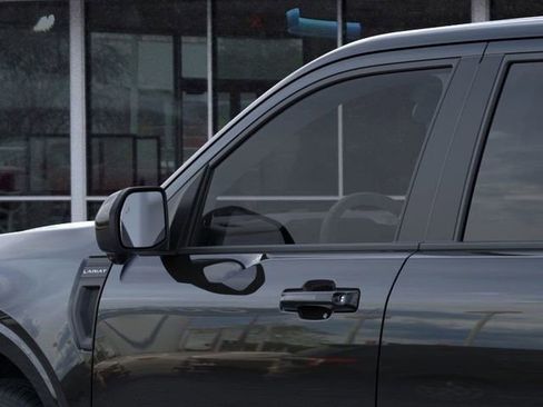 New 2026 Ford Maverick Lariat w/ Black Appearance Package image 21