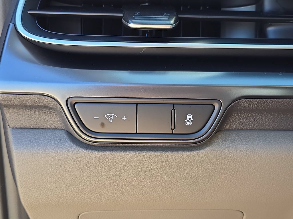 New 2026 Kia Carnival FWD image 28
