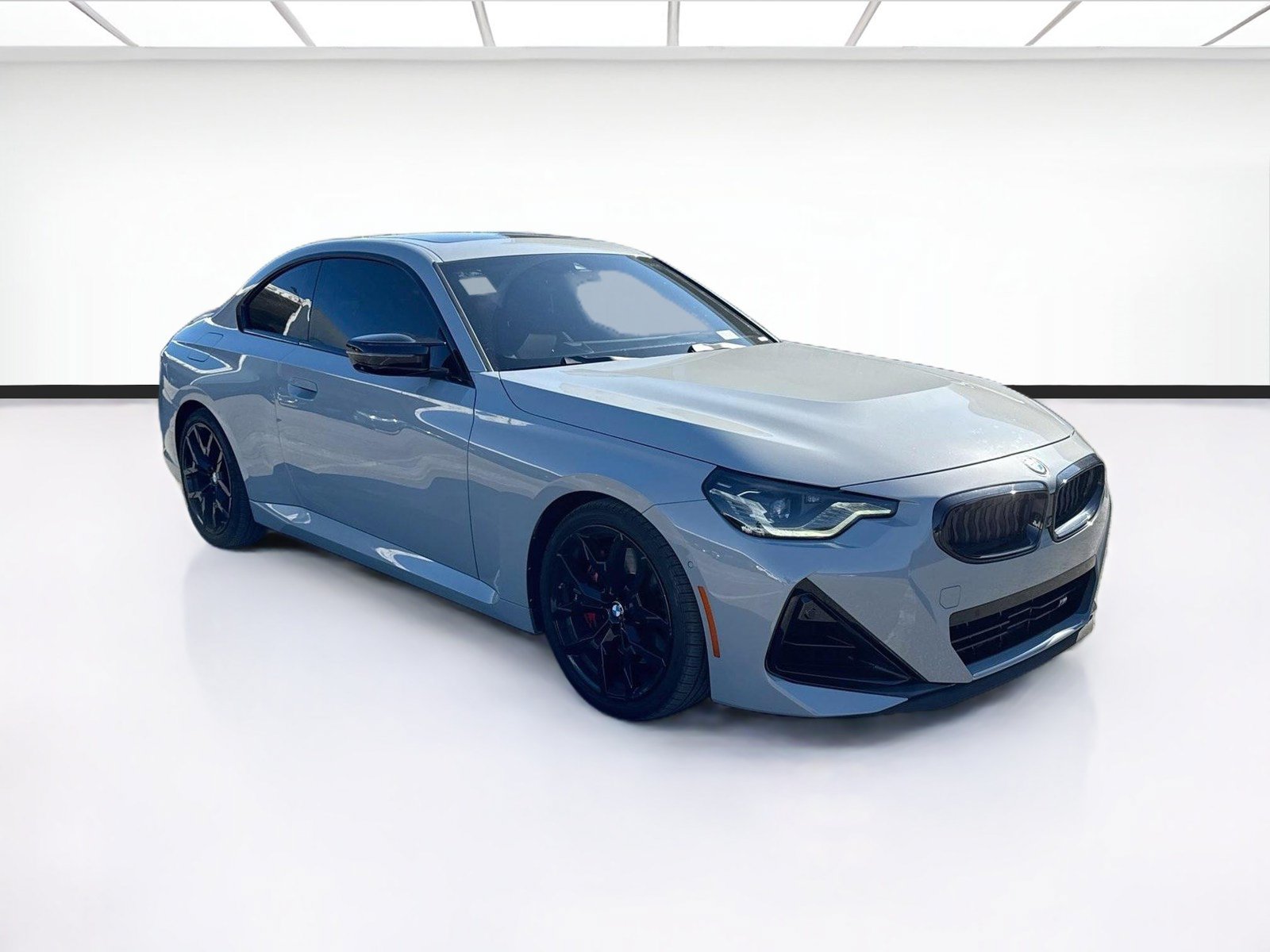 Used 2025 BMW M240i Coupe w/ Premium Package RWD image 3