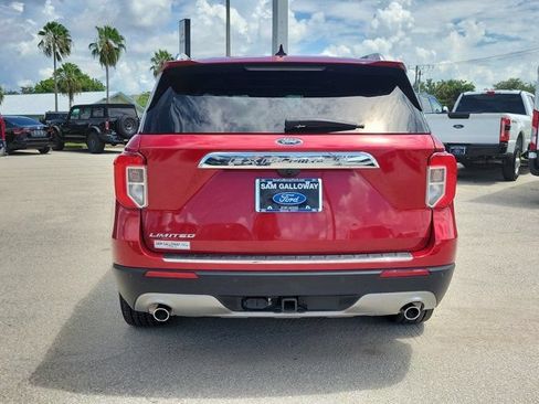 Certified 2021 Ford Explorer Limited w/ Equipment Group 301A RWD image 5