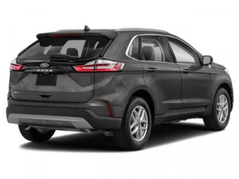Used 2022 Ford Edge SEL image 2