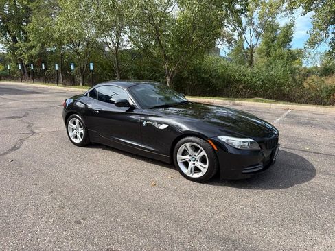 Used 2011 BMW Z4 sDrive35i RWD image 17