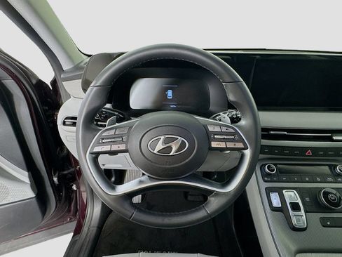 Used 2024 Hyundai Palisade SEL FWD image 11
