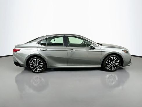 Certified 2026 Toyota Camry XLE AWD/4WD image 4