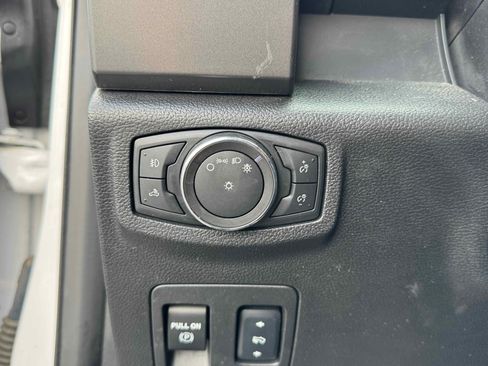 Used 2018 Ford F150 XLT w/ Equipment Group 302A Luxury image 27