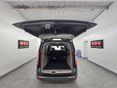 Used 2020 Ford Transit Connect XLT FWD image 17