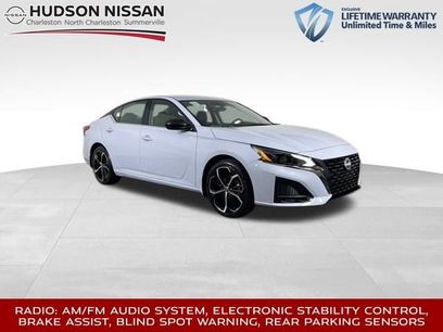 New 2025 Nissan Altima 2.5 SR