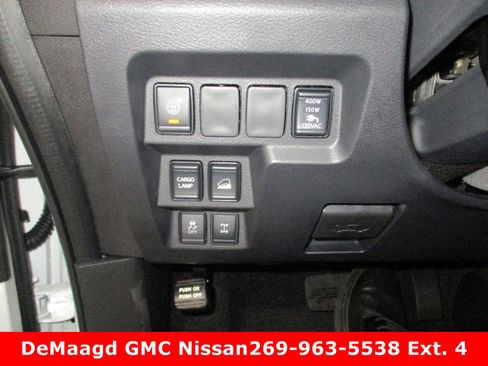 New 2025 Nissan Frontier PRO-4X w/ Pro Premium Package image 40