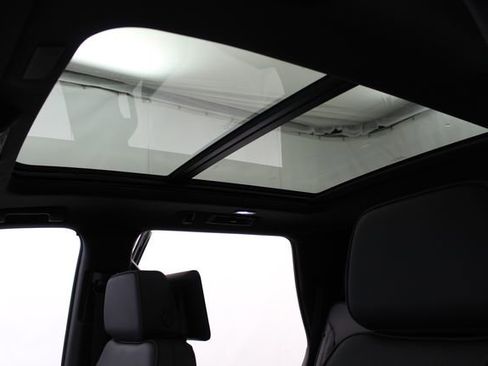 New 2026 GMC Yukon Denali image 14