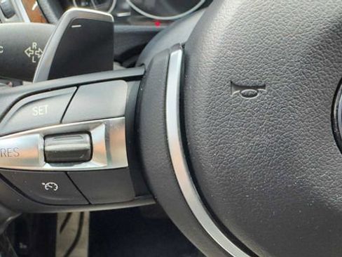 Used 2016 BMW 340i xDrive Sedan AWD/4WD image 27