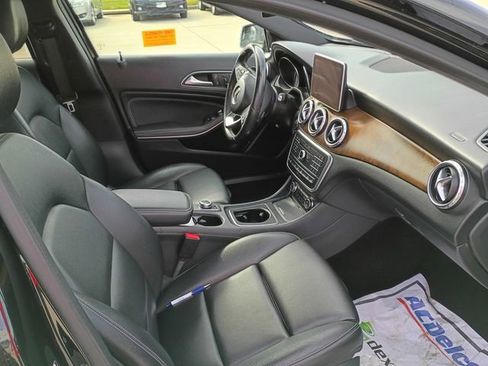 Used 2016 Mercedes-Benz GLA 250 4MATIC image 11