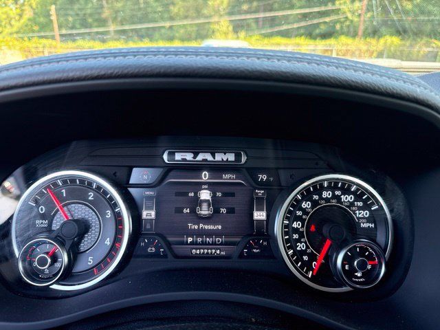 Used 2024 RAM 3500 Laramie AWD/4WD image 15