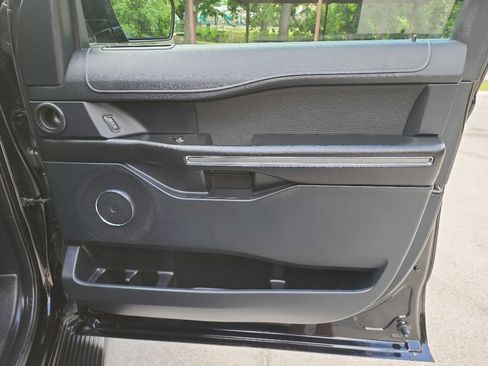 Used 2020 Ford Expedition Max XLT RWD image 39