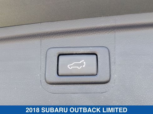 Used 2018 Subaru Outback 2.5i Limited image 34