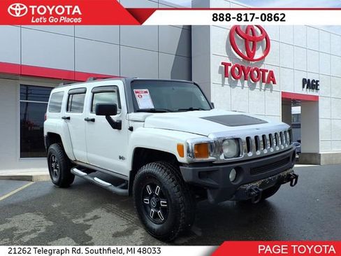 Used 2006 HUMMER H3 image 1