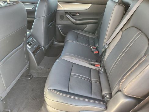 New 2026 MAZDA CX-90 3.3 Turbo w/ Preferred Package image 17