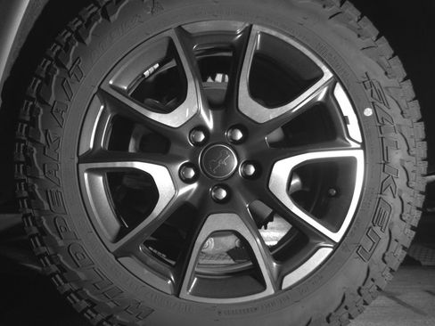 Used 2025 Jeep Compass Trailhawk image 14