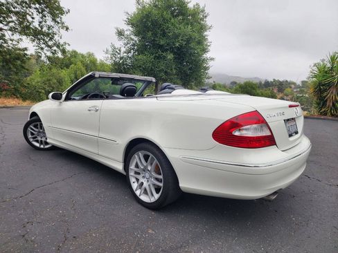 Used 2009 Mercedes-Benz CLK 350 Cabriolet image 7