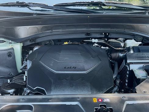 Used 2025 Kia Telluride EX X-Line AWD/4WD image 32