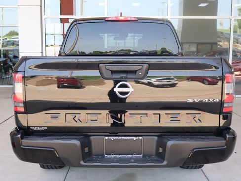 Used 2023 Nissan Frontier SV AWD/4WD image 7