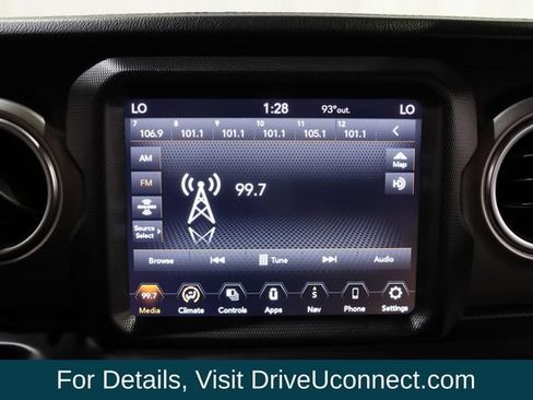 Used 2020 Jeep Wrangler Unlimited Sahara w/ Uconnect 4C Nav & Sound Group AWD/4WD image 21