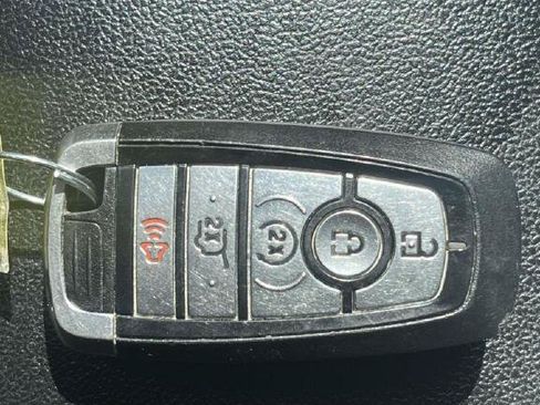 Used 2024 Ford Escape Active AWD/4WD image 4