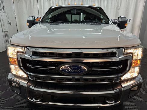 Used 2022 Ford F250 Lariat w/ Chrome Package AWD/4WD image 4