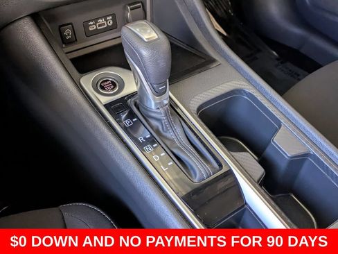 Used 2025 Nissan Sentra SV FWD image 18